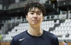 和小杨做队友！经纪公司：韩国前锋李贤重与开拓者签EX10合同