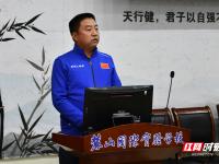 盒马、大润发、家乐福在上海设“流动超市”；刘畊宏直播收入10天涨10倍；小红书回应裁员；康师傅再被曝“吃出老鼠屎”丨消费周报